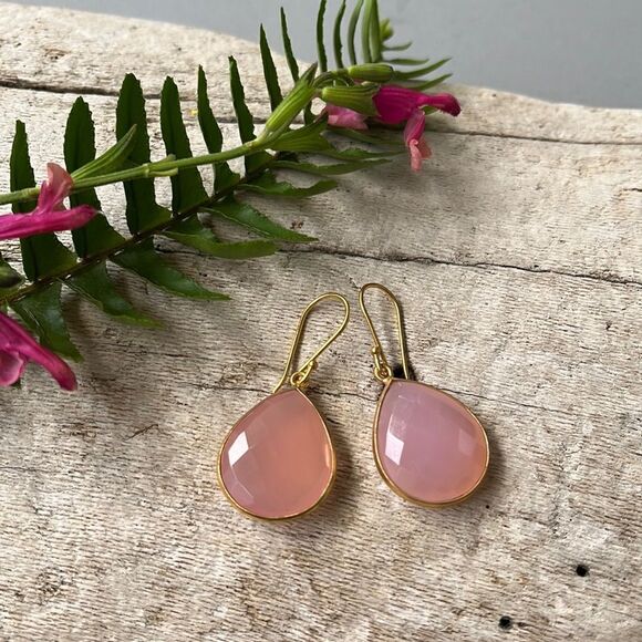 SAVVY CIE JEWELS, VERMEIL DROP ROSE QUARTZ EARRINGS.   NWT - Picture 1 of 5